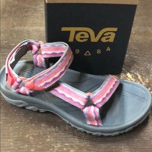 Teva Hurricane XLT Lago coral